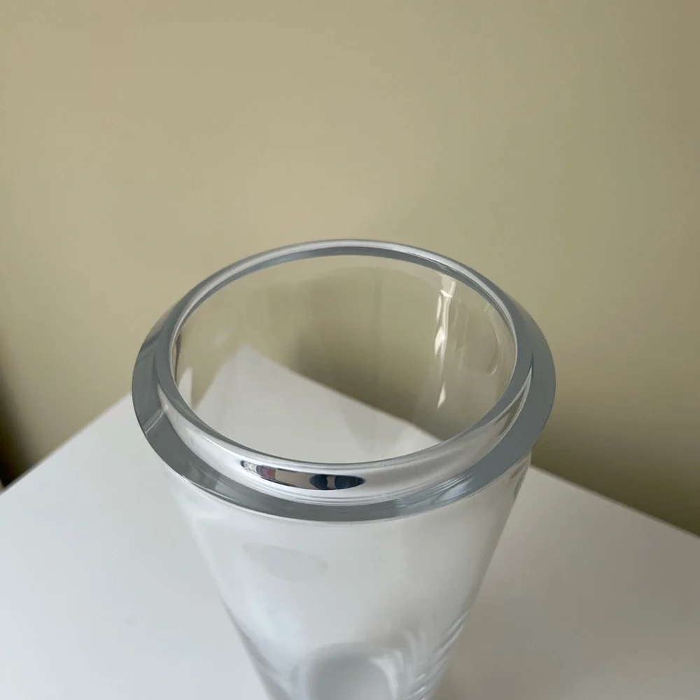 Vera Wang Illusion by Wedgwood Germany Clear Crystal Vase Frosted Base 12” - Picture 3 of 5